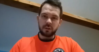Robert Oleniacz o przymusie szczepień