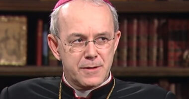 arcybiskup Carlo Maria Vigano