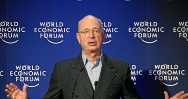 Klaus Schwab