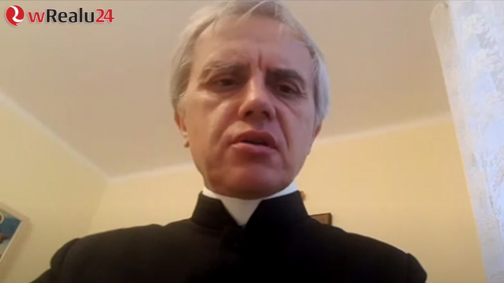 ksiądz Marek Bąk o antykościele