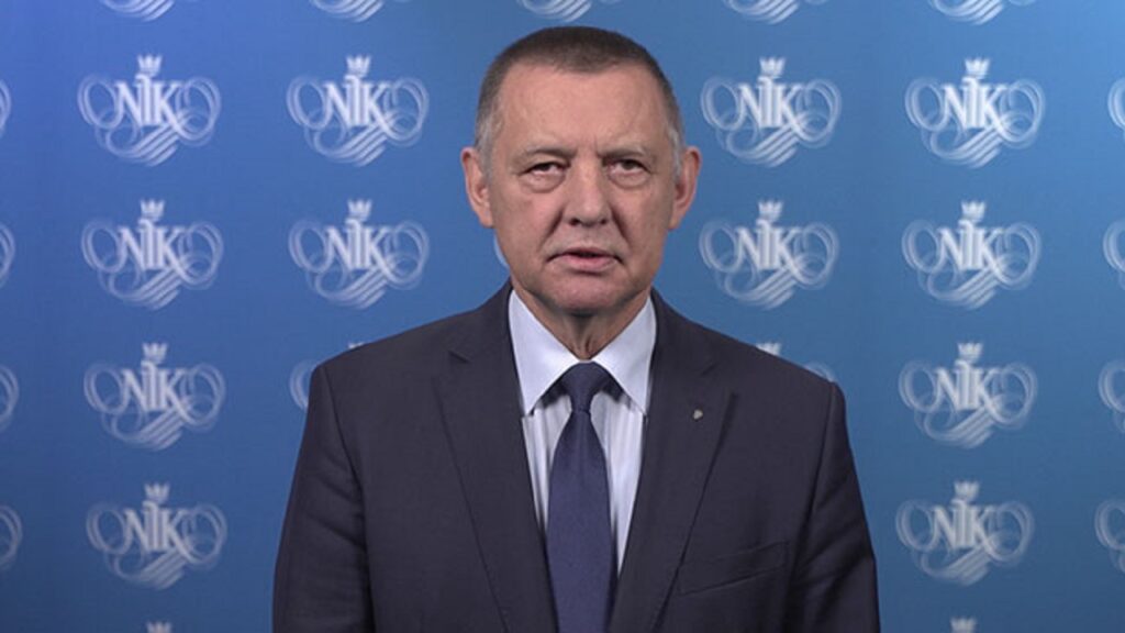 marian banas raport nik