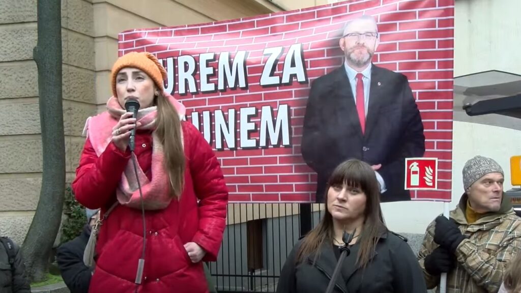 Grzegorz Braun pikieta