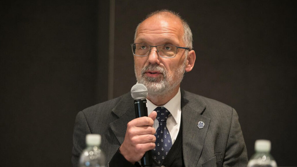 prof. Andrzej Nowak o zdradzie