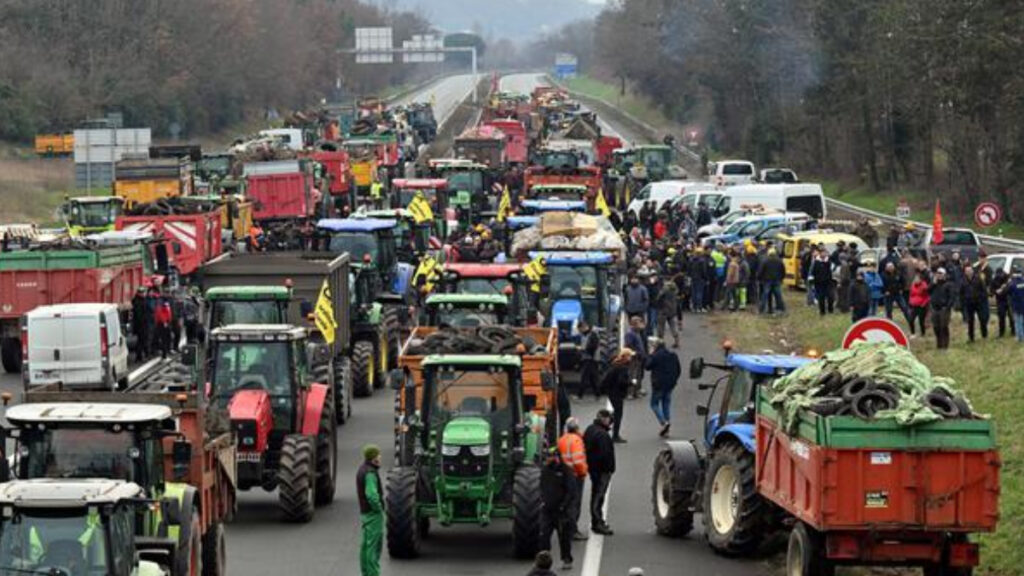 Rolnicy w Unii Europejskiej protestują.